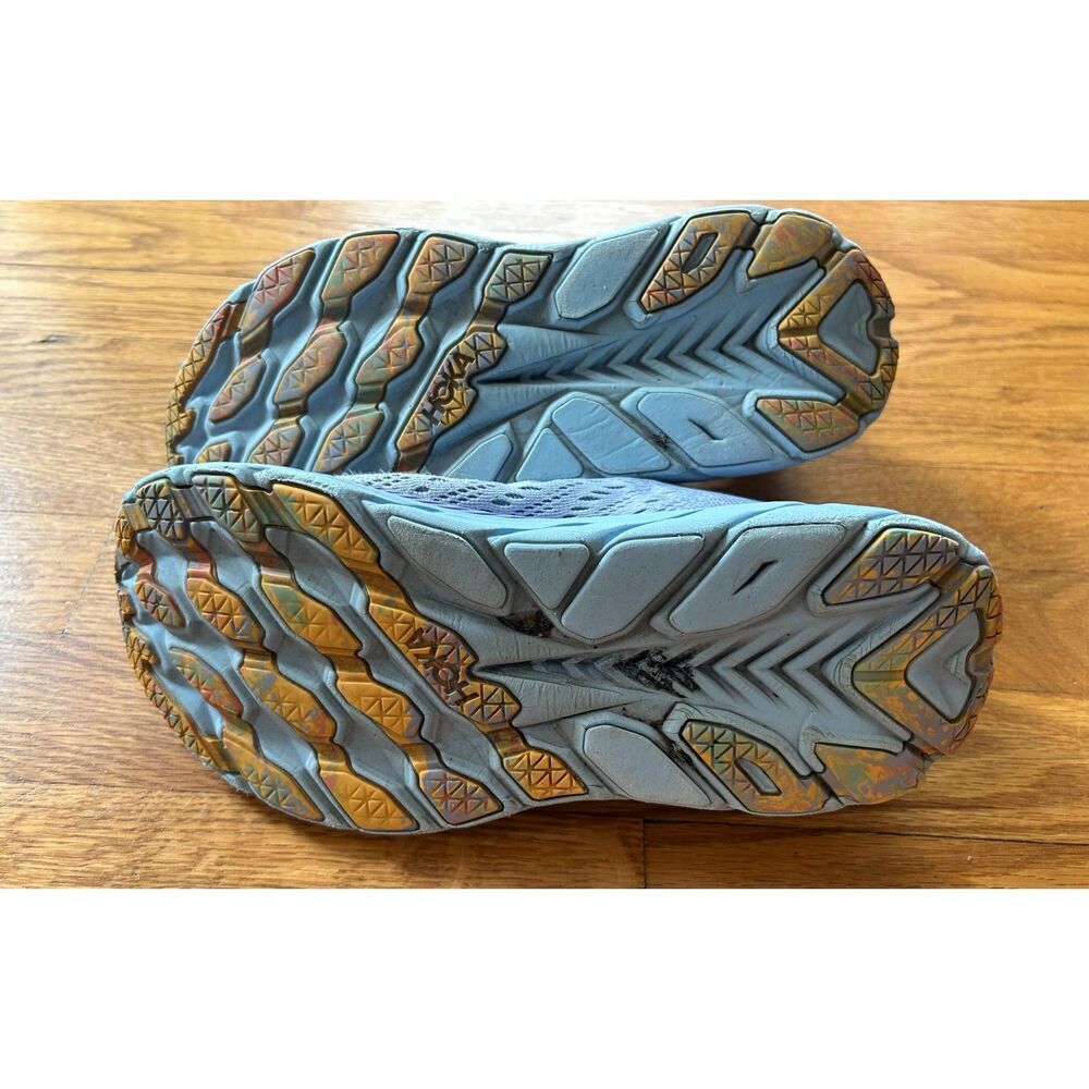Hoka One One Clifton 8 Womens Size 7.5 B (Medium) Running Shoes Lavender - Picture 7 of 9